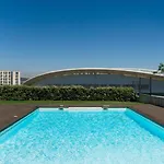 W/ Balcony, Pool & Gym | Antas By Host Wise Porto