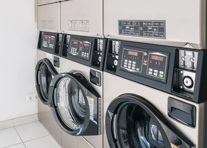 W/ Balcony, Pool & Gym | Antas By Host Wise Appartamento Oporto