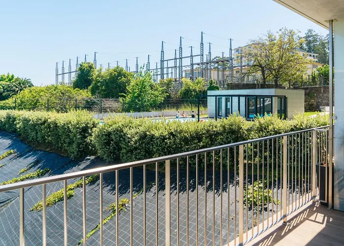 W/ Balcony, Pool & Gym | Antas By Host Wise * Oporto